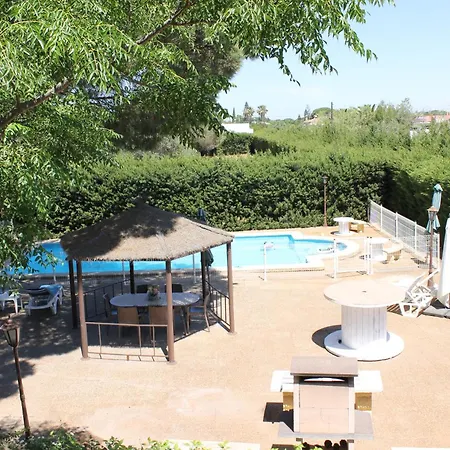 Casa Con Piscina Privada Y Barbacoa En Chiclana Capacidad Hasta 10 Personas Holiday home *